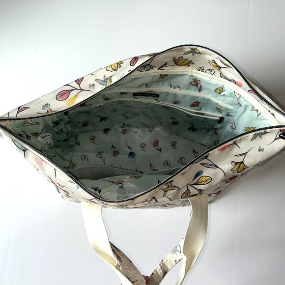 Lug Ferry XL Expandable Carry-All Tote Bag Hummingbird Floral - Picture 9 of 13